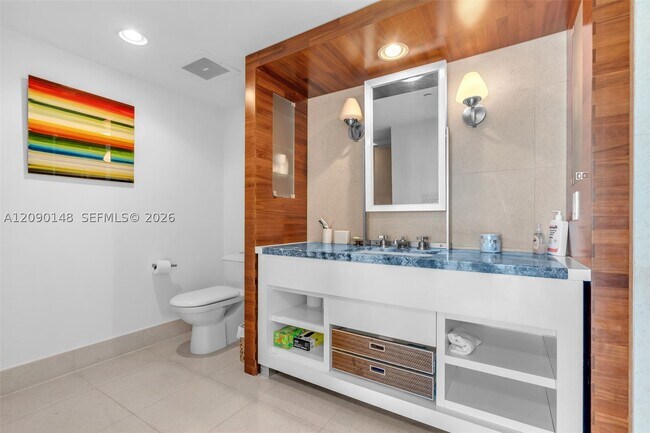 Building Photo - 6801 Collins Ave