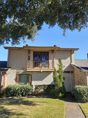 Building Photo - 12821 Clarewood Dr