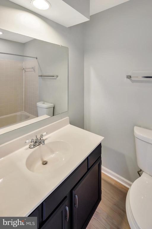 Building Photo - 12867 Mill House Ct