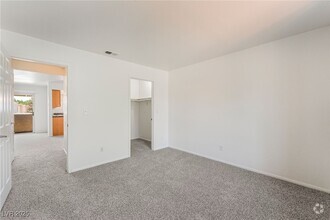 Building Photo - 7300 W Pirates Cove Rd