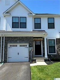 Building Photo - 1047 Watson Ct
