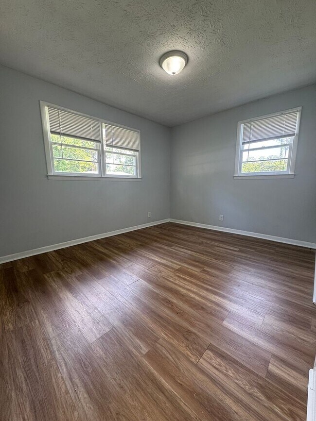 Building Photo - Charming 3BR House in Macon