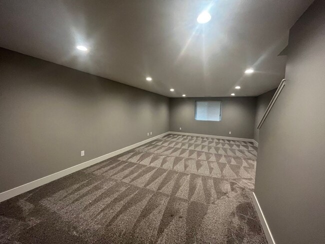 Building Photo - 5080 W Stampede Ln