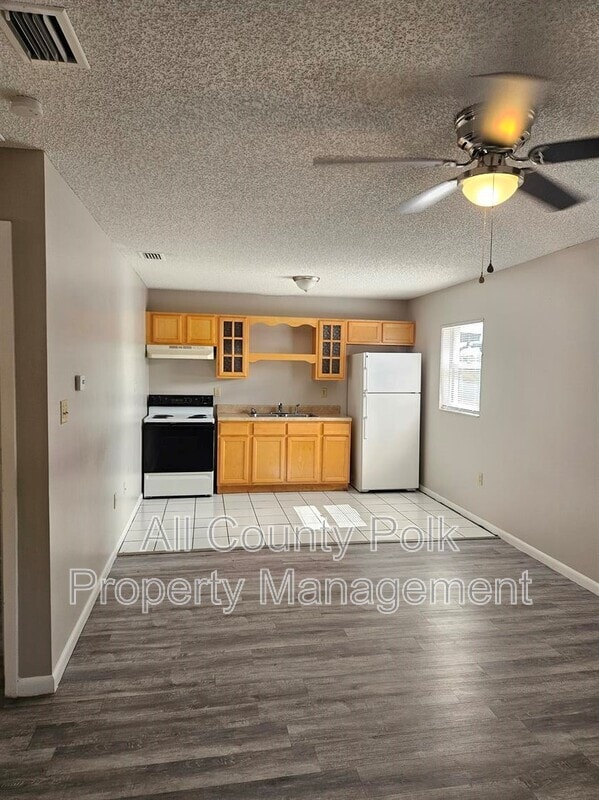 Building Photo - 455 Buck Moore Rd