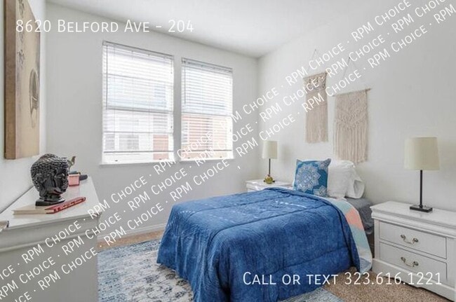 Building Photo - 8620 Belford Ave
