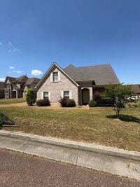 Building Photo - Spacious, Remodeled Home in Cordova