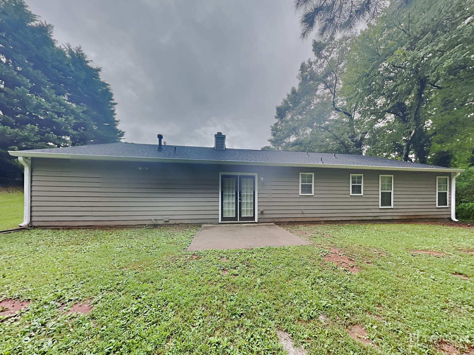 Building Photo - 1008 Braddock Cir