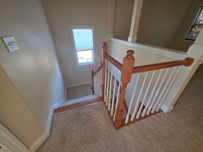 Building Photo - Spacious 4-Bedroom Home for Rent in Kings ...