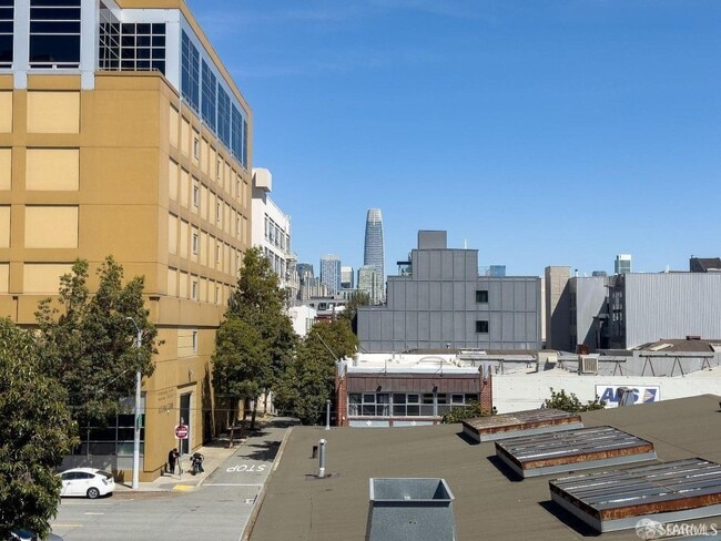 Building Photo - 1025 Minna St