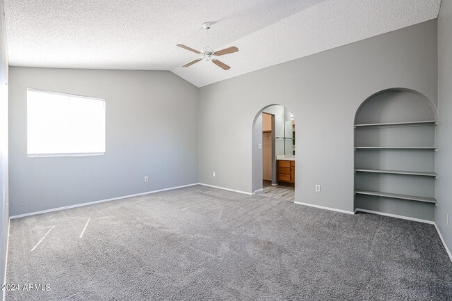 Building Photo - 9208 W Gary Rd