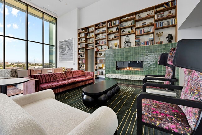 Cozy Fireplace - Flora RiNo