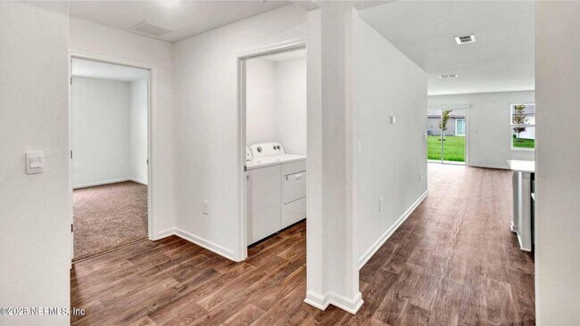 Building Photo - 2489 Falling Star Ln