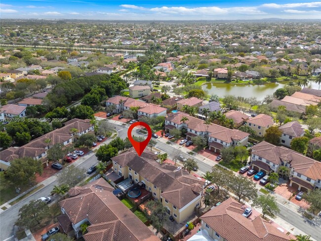 Building Photo - 14055 SW 51st Ln