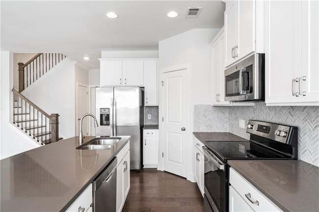 Building Photo - 5311 Bentayga Dr