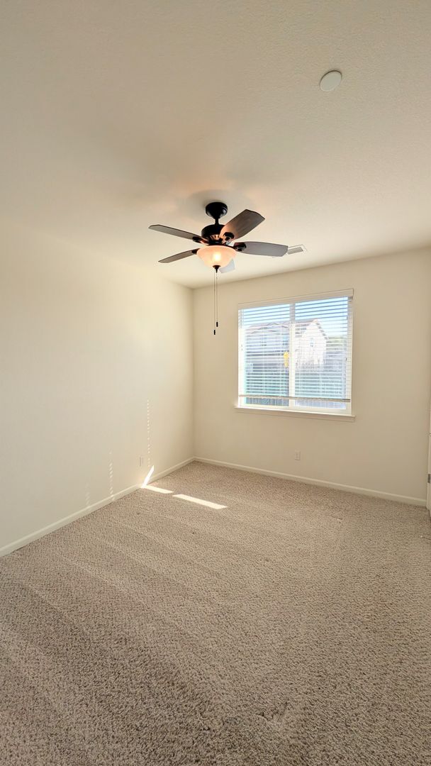 Building Photo - Perfect Single Story Home in Sacramento!