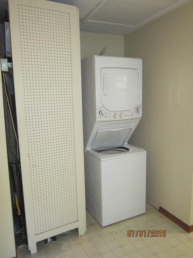 Washer/Dryer off kitchen - 1100 Woodland St