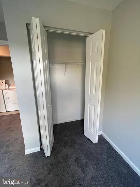 Building Photo - 403 Strathaven Ct