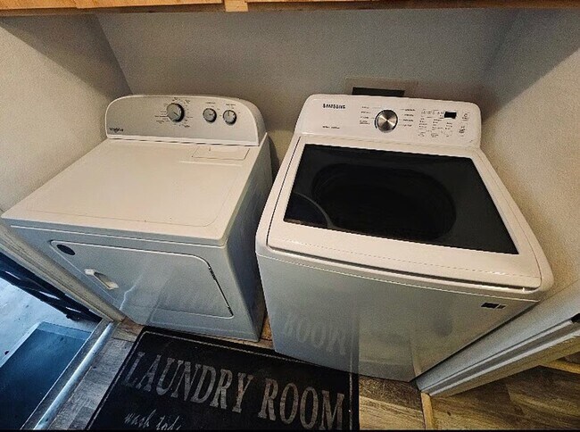 Building Photo - 3-Bedroom Home with Modern Upgrades, Starlink Internet & Security System