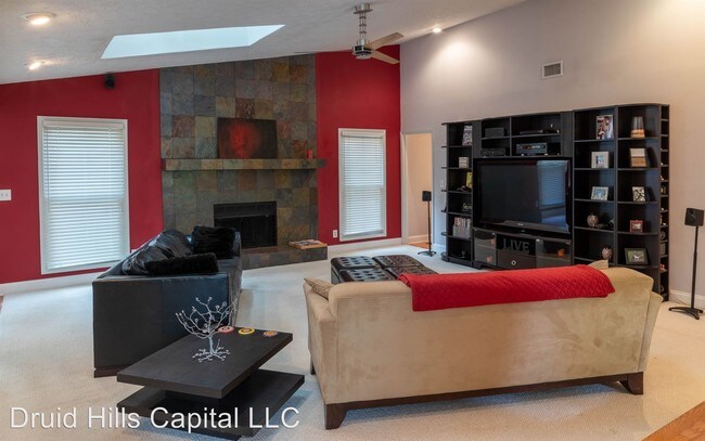 Building Photo - 3 br, 2 bath House - 3708 Creekstone Dr