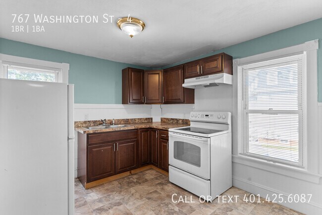 Building Photo - 767 Washington St