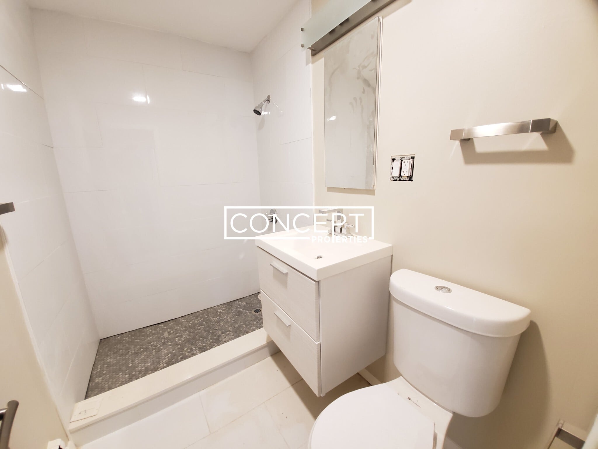 Building Photo - 50 Evergreen St