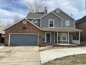 Building Photo - 3503 S Dogwood Ave