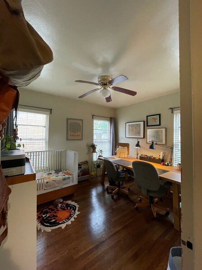 Building Photo - 209-211 Tennant