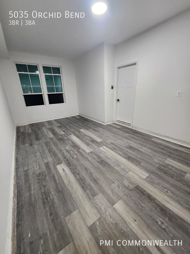 Building Photo - 3 Bed / 2.5 Bath Brand New Townhouse (Avai...