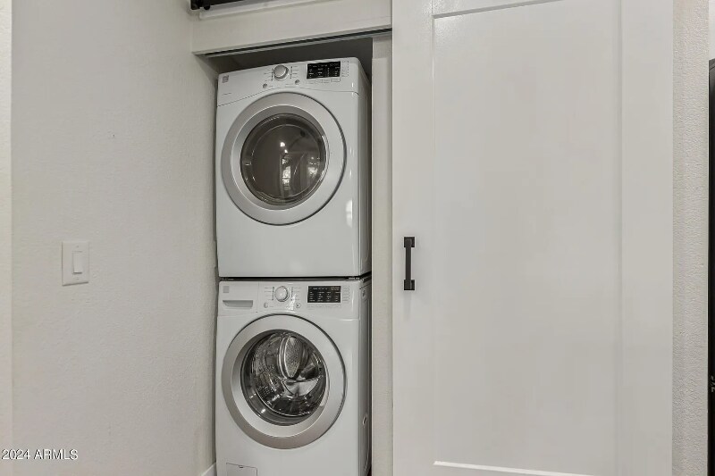 Building Photo - 8625 E Belleview Pl