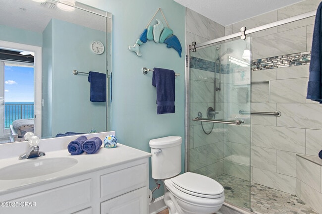 Building Photo - 17545 Front Beach Rd