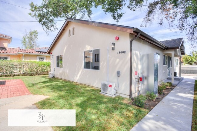 Building Photo - 2 Bed | 2 Bath | Alhambra School District