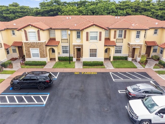 Building Photo - 1420 NE 33rd Ave