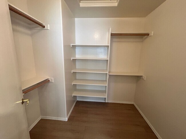 Building Photo - Spacious 3Bd 2 Ba Home In Litchfield Park ...