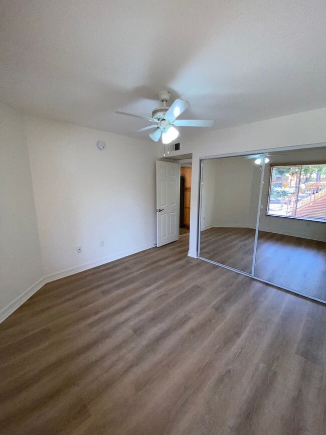 Building Photo - 1BD/1BA Condo - Downstairs Unit - Parking ...