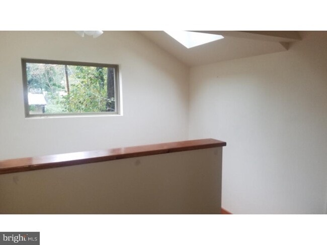 Building Photo - 1371 Old Airport Rd