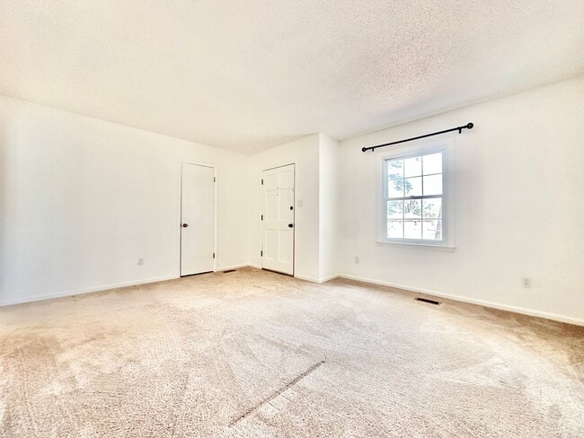 Building Photo - Updated 3BR Ranch | Large Lot, Deck & Modern Finishes – Minutes to Durham