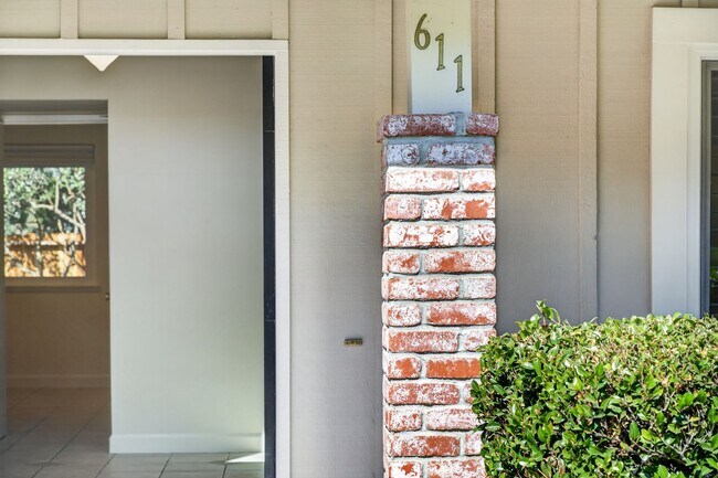 Building Photo - Northgate Beauty with Newly Landscaped Backyard, Top-Rated Schools & Prime Walnut Creek Location!