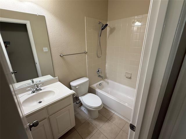 Building Photo - 309 Sir Brine Dr