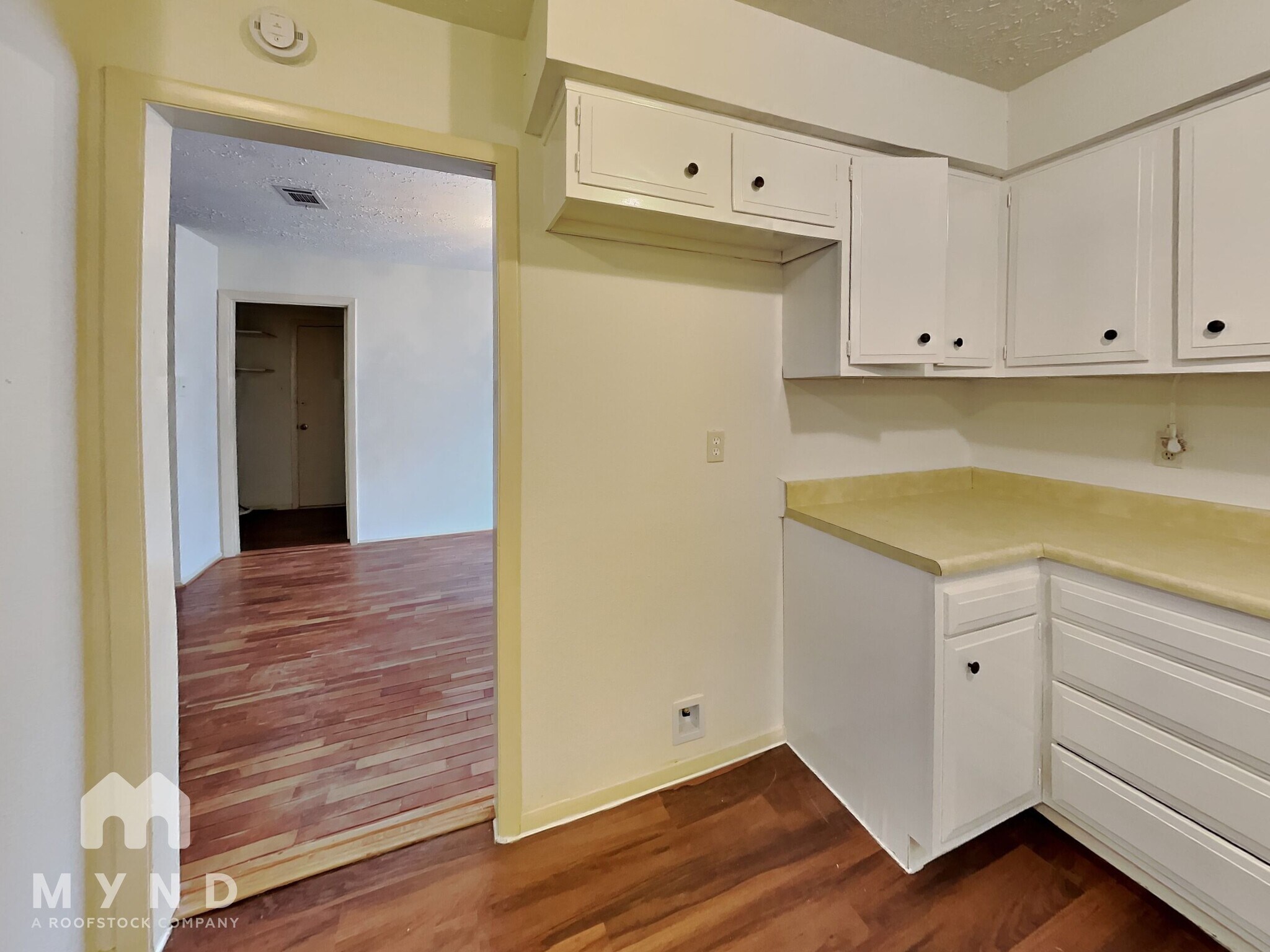 Building Photo - 4202 Chestergate Dr