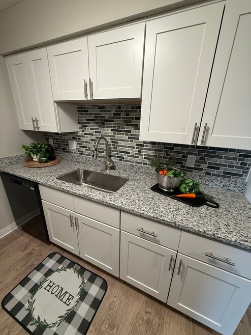 Building Photo - Bellevue Hills Apartment Homes