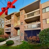 Building Photo - 1498 E Ports O Call Dr