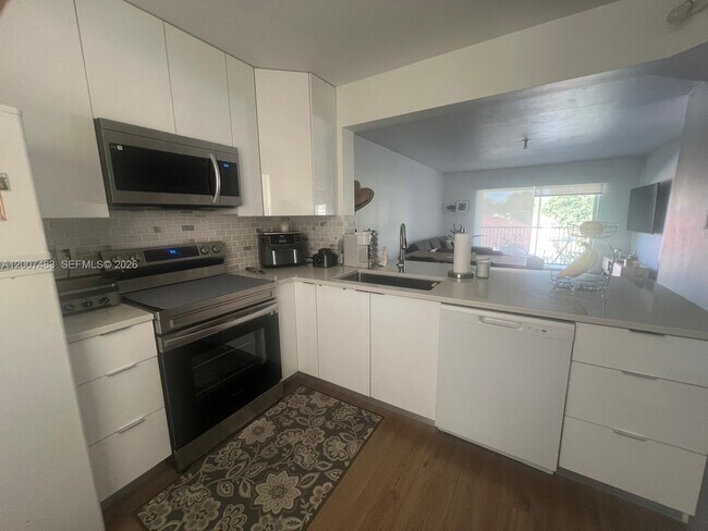 Building Photo - 2369 NW 89th Dr