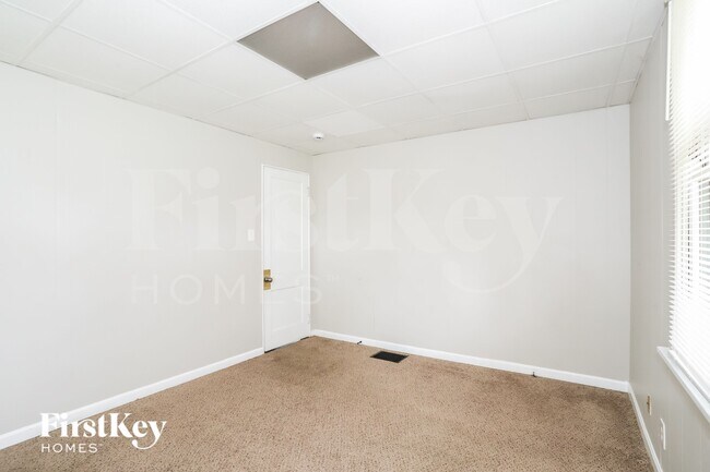 Building Photo - 3414 Corrine Ave