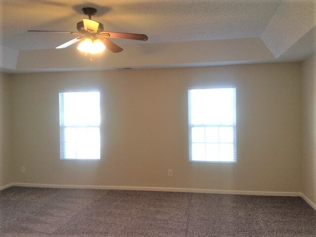 Building Photo - 4080 Catawba Creek Dr