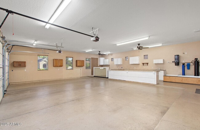 Building Photo - 13930 E Vallejo St