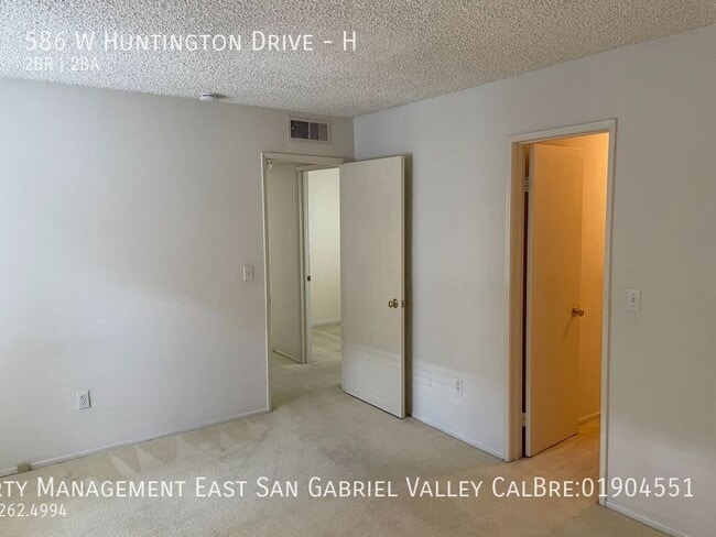 Building Photo - 586 W Huntington Dr