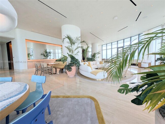 Building Photo - 500 Alton Rd