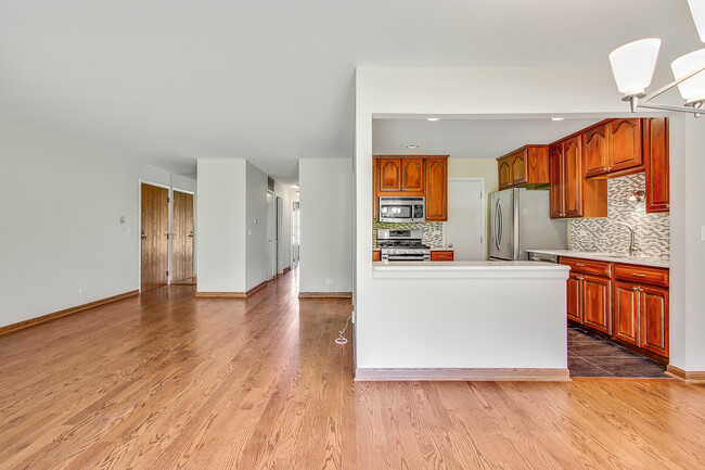 Building Photo - 1141 Auburn Ln