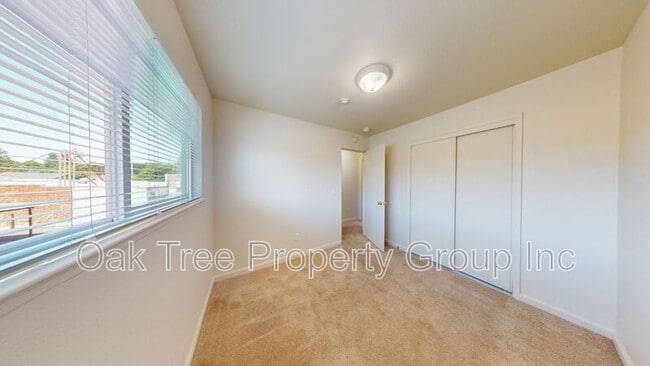 Building Photo - 630 G St