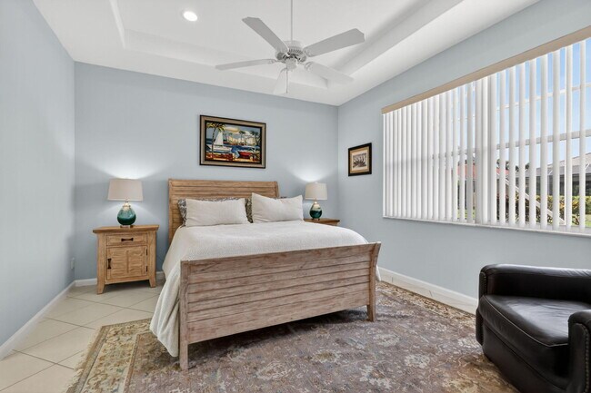 Building Photo - 7116 Cataluna Cir